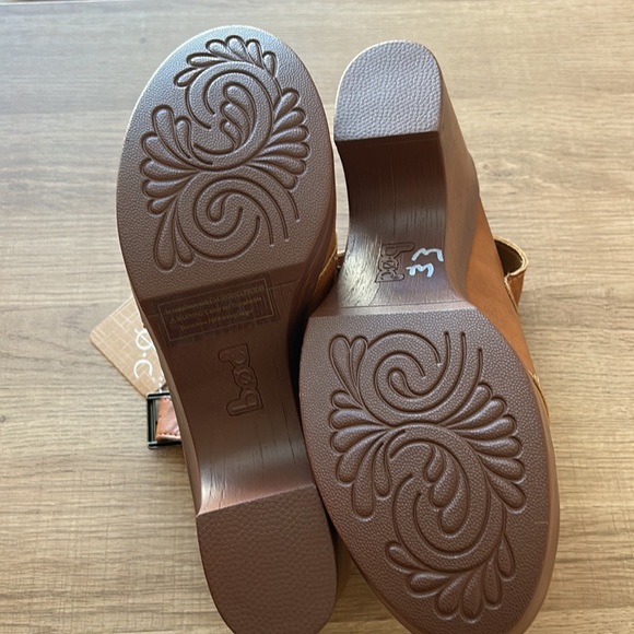 NEW b.o.c. Slingback Platform Clogs NWT Size 11 - Picture 2 of 8